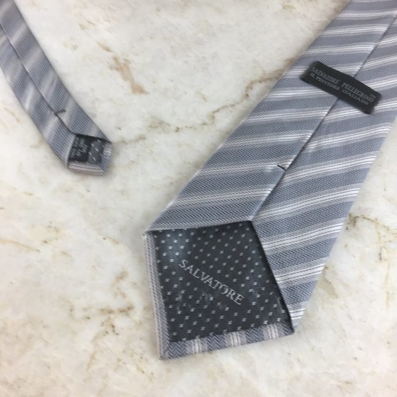 KENNETH COLE SILK TIE - Picture 6 of 11